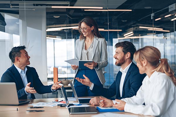 Working with Attorneys at Collaborative Insurance, e integrate insurance strategies seamlessly into your legal planning.